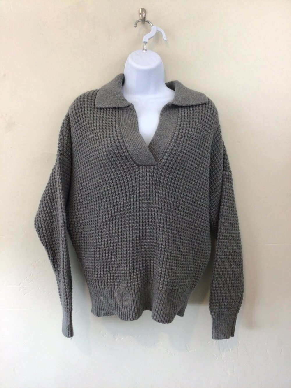 Madewell Gray Chunky Knit Cropped Oversized Wool Blend V Neck Sweater